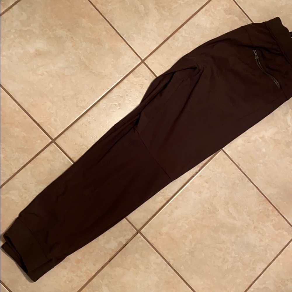 Lulu lemon joggers